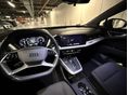 AUDI Q4 2021/10 - 10