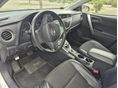 TOYOTA AURIS 2013/12 - 6