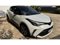 TOYOTA C-HR 1.8 Hybrid Selection e-CVT MAGYARORSZÁGI! GARANTÁLT KILOMÉTER! VÉGIG SZERVIZELT!