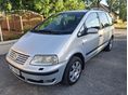 VOLKSWAGEN SHARAN 1.9 PD TDI 7 személyes