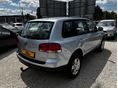 VOLKSWAGEN TOUAREG 2006/1 - 6
