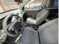 FORD FOCUS 2002/9 - 6