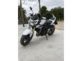 SUZUKI GSR 750 