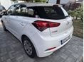 HYUNDAI I20 2015/12 - 3