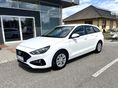 HYUNDAI I30 1.6 CRDi LP Comfort DCT M.o-i!