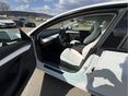 TESLA MODEL 3 2022/11 - 6
