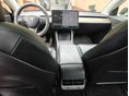 TESLA MODEL 3 2019/2 - 6