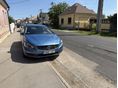 VOLVO V60 Momentum