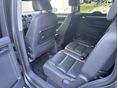 VOLKSWAGEN TOURAN 2010/6 - 8
