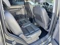 VOLKSWAGEN TOURAN 2010/6 - 9