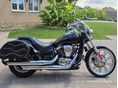 KAWASAKI VN 900 CUSTOM Friss vizsga. Szép állapot. plexi. táskák. háttámla