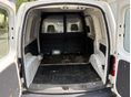 VOLKSWAGEN CADDY 2012/6 - 8