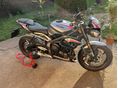 TRIUMPH STREET TRIPLE 2021/3 - 5