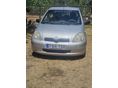 TOYOTA YARIS 2000 - 9