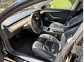 TESLA MODEL 3 2021/6 - 9