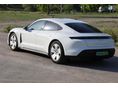 PORSCHE TAYCAN 2021/8 - 4