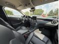MERCEDES-BENZ A 180 2015/10 - 18