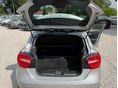 MERCEDES-BENZ A 180 2015/10 - 23