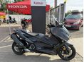 YAMAHA TMAX 2021/6 - 2