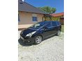 PEUGEOT 5008 1.6 HDi Confort