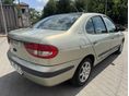 RENAULT MEGANE 2002 - 5