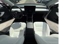 TESLA MODEL 3 2020/7 - 10