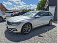 VOLKSWAGEN PASSAT VIII Variant 2.0 TDI SCR Elegance DSG MAGYAR . VEZETETT SZERVIZKÖNYVES