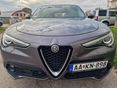 ALFA ROMEO STELVIO 2.2 D Super Q4 (Automata) GYÁRI FÉNYEZÉS-ÚJ VEZÉRMŰSZÍJ-TELCSI TÜKRÖZÉS-NAVI-18 ALU-SZÉP ÁLLAPOTBAN :-)