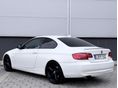BMW 320 2010/3 - 6