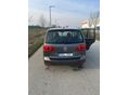 VOLKSWAGEN TOURAN 2012/1 - 5