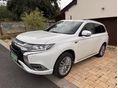 MITSUBISHI OUTLANDER 2.4 PHEV Instyle Premium 4WD CVT 67% SOH