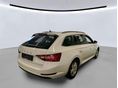SKODA SUPERB 2022/6 - 4