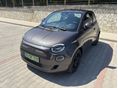 FIAT 500e Icon 42kWh (Automata) Ülésfűtés. Sávtartó. Garantáltan sérülésmentes