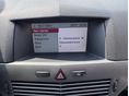OPEL ASTRA H 2006/7 - 19