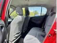 TOYOTA YARIS 2002 - 5