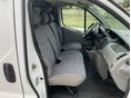 RENAULT TRAFIC 2012/3 - 6
