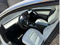 TESLA MODEL 3 2021/1 - 9