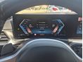 BMW 330 2024/8 - 9