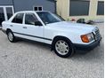 MERCEDES-BENZ 200 1989/8 - 3