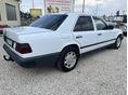 MERCEDES-BENZ 200 1989/8 - 5