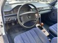 MERCEDES-BENZ 200 1989/8 - 11