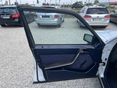 MERCEDES-BENZ 200 1989/8 - 16