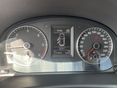 VOLKSWAGEN TOURAN 2011/6 - 9