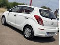 HYUNDAI I20 2013/10 - 6