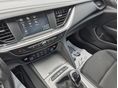 OPEL INSIGNIA 2021/6 - 9