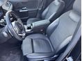MERCEDES-BENZ GLA 180 2023/8 - 9