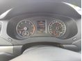 VOLKSWAGEN JETTA VI 2011/6 - 8