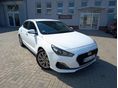 HYUNDAI I30 Fastback 1.4 T-GDi Comfort Launch Edition VEZETETT SZERVIZKÖNYV! KEVÉS KM! ÜLÉSFŰTÉS! KORMÁNYFŰTÉS!