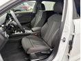 AUDI A4 2022/7 - 8