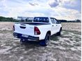 TOYOTA HILUX 2016/9 - 4